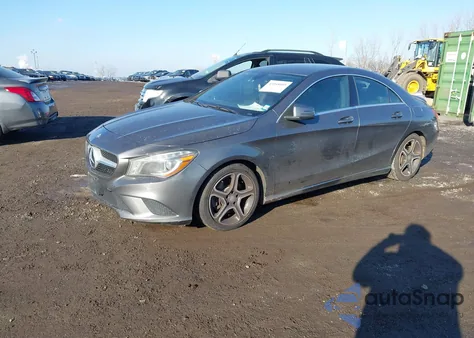 2014 Mercedes-Benz Cla 250 z USA, uszkodzony, nr VIN WDDSJ4EB4EN045367